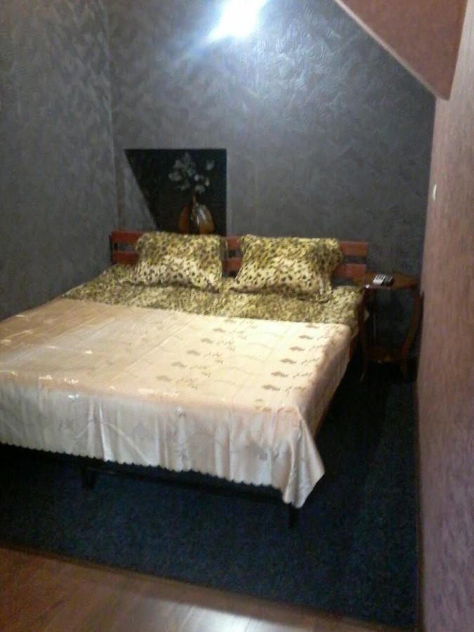 Yellow Unlimited Hotel 4 Харьков Экстерьер фото