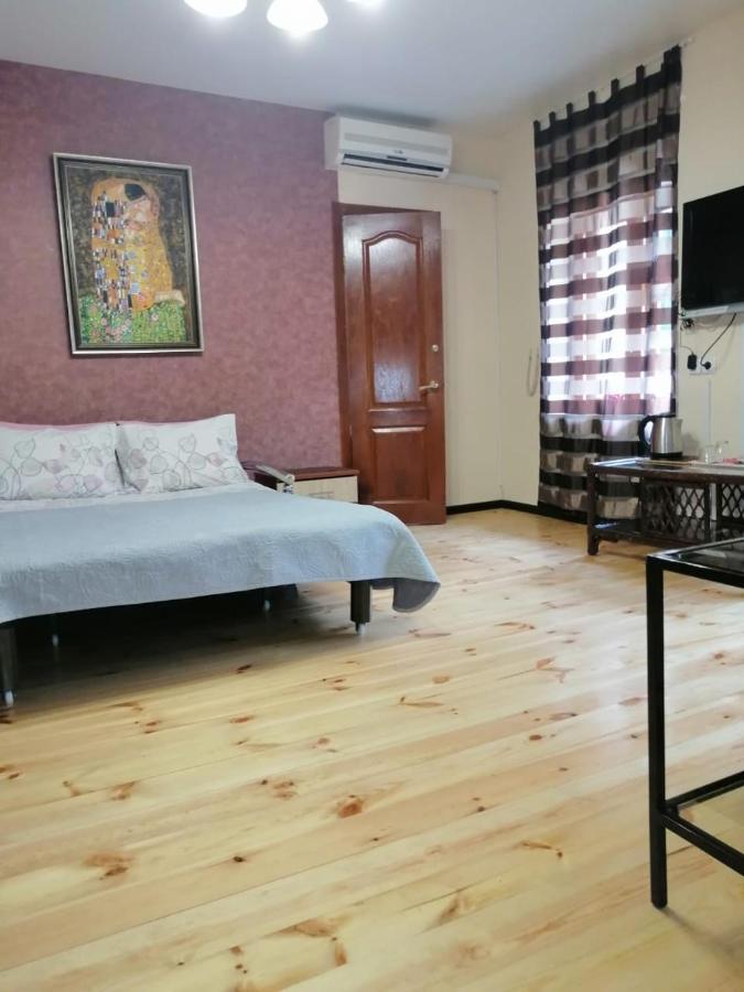 Yellow Unlimited Hotel 4 Харьков Экстерьер фото