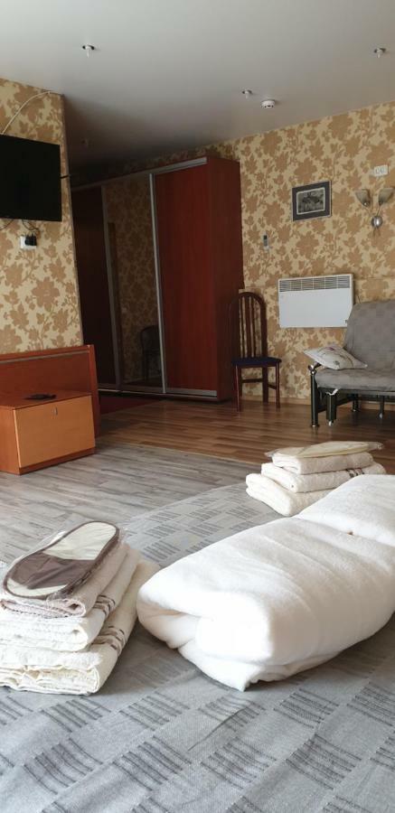 Yellow Unlimited Hotel 4 Харьков Экстерьер фото